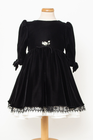 Eleonor - Velvet dress with lace and pearl applications Eleonor - Velvet dress with lace and pearl applications