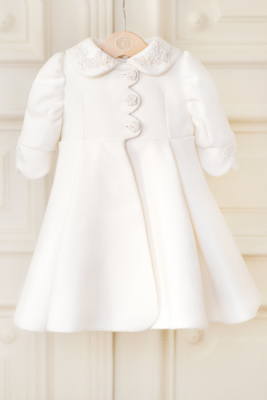 Kate - Little girl elegant coat, decorated with embroidered lace