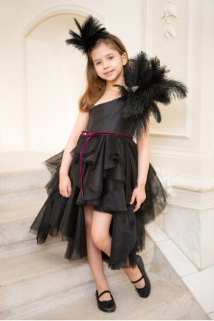 Enchanted Night - Rochie tutu neagra decorata cu pene si strasuri