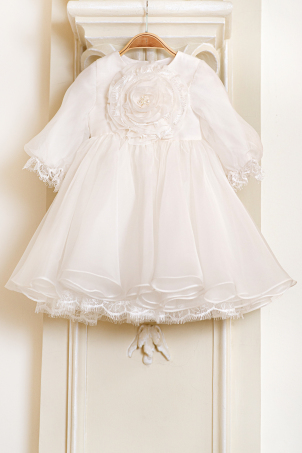 Elisabeth - Ivory Silk Organza Dress for baby girls, decorated with a handmade flower