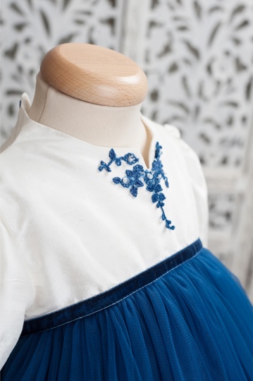 Les Aristokats - girl christening gown "Blue Kitty"